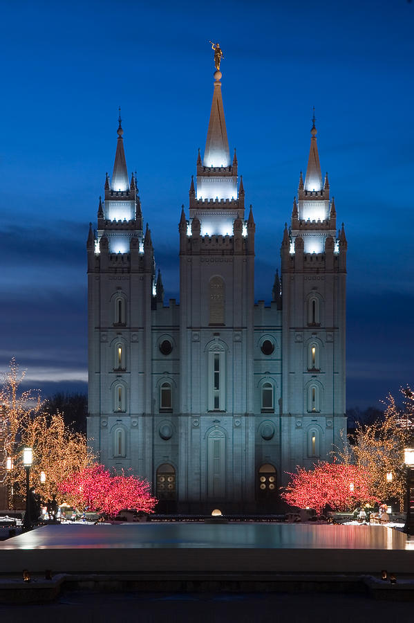 Mormon Temple Christmas Lights Photograph by Douglas Pulsipher