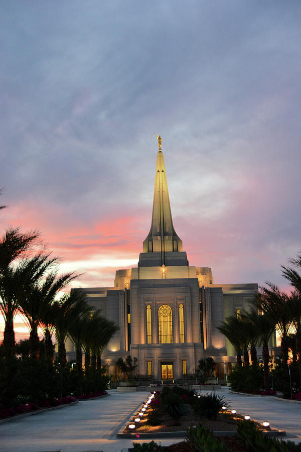 Mormon Temple in Gilbert Arizona Photograph by Richard Jenkins