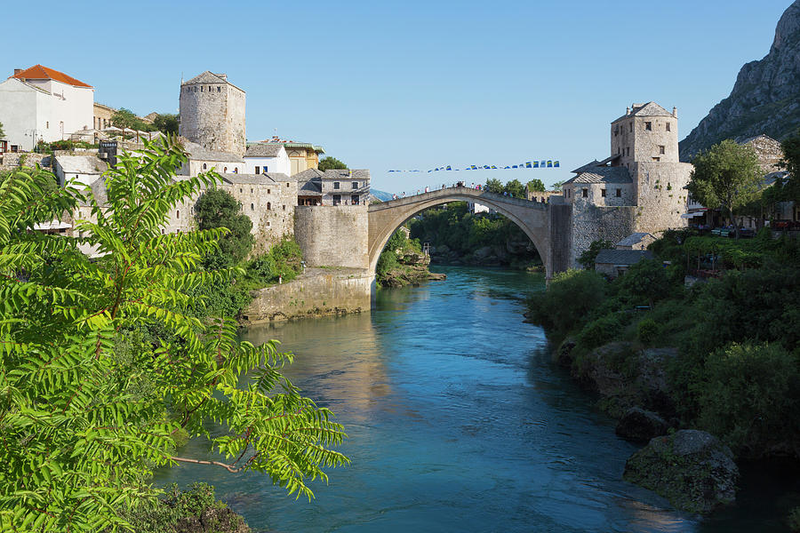 Mostar, Bosnia Herzegovina The single arch Stari Most or Old Bridge ...