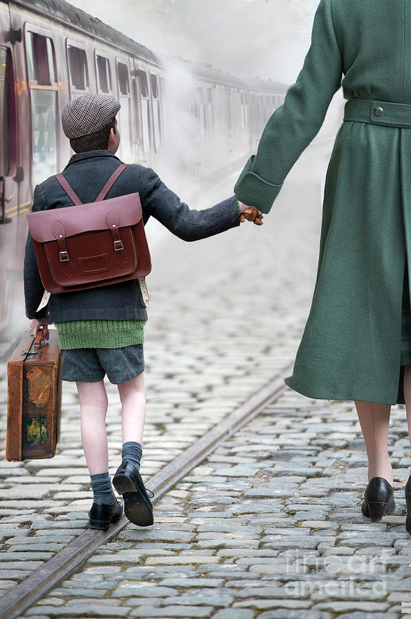 Mother And Boy Evacuee On A Train Platform 1940s Photograph by Lee Avison