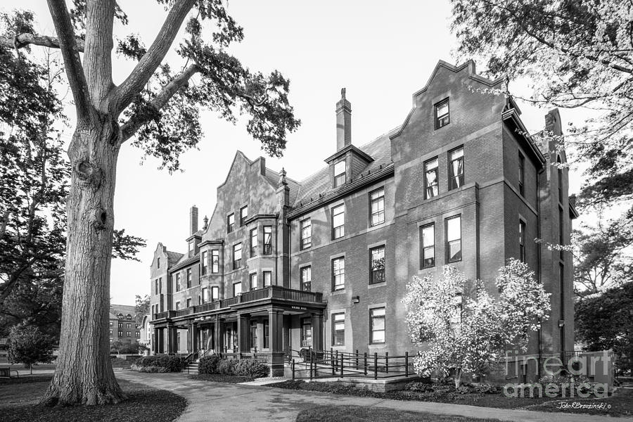 Mount Holyoke College Wilder Hall Photograph by University Icons