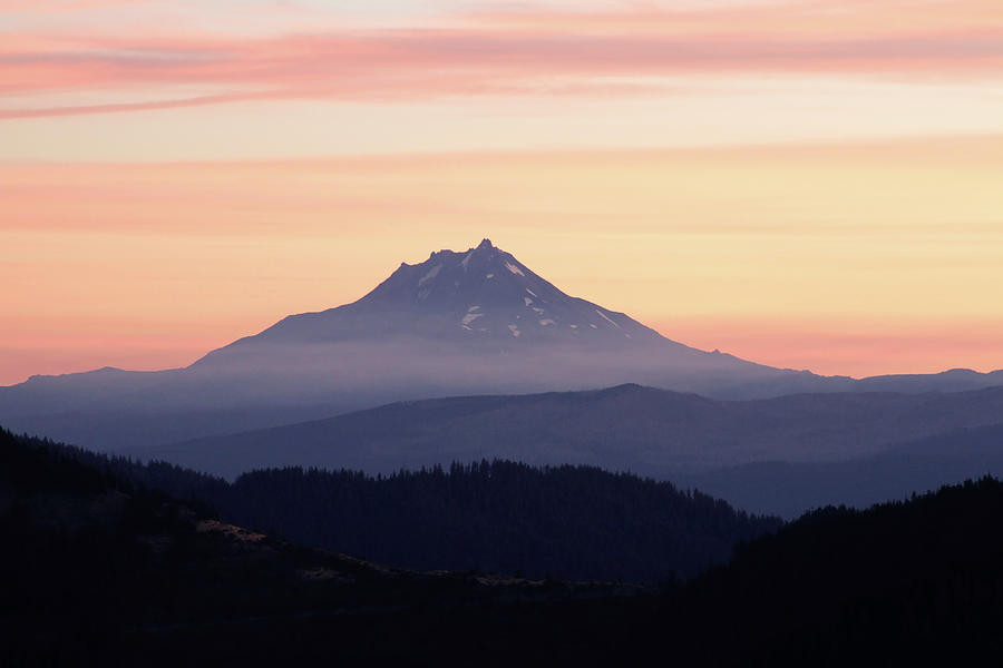 Mount Jefferson Wildfire Smoke Inversion At Sunset, Willamette Nf ...