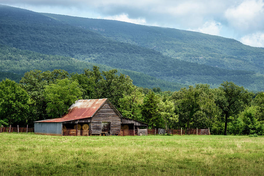 Mount Magazine Barn Photograph by James Barber