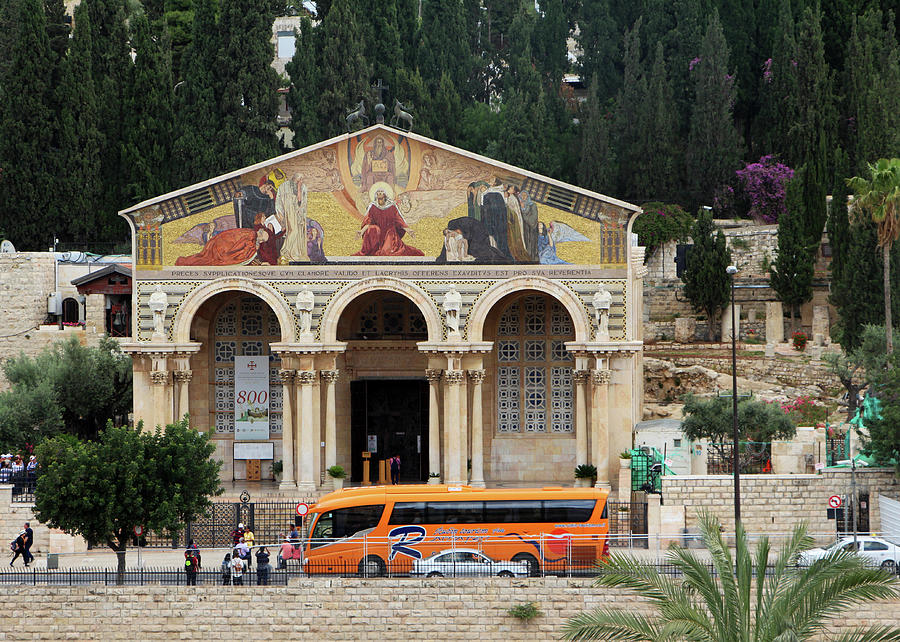 Mount of Olives Bus Photograph by Munir Alawi