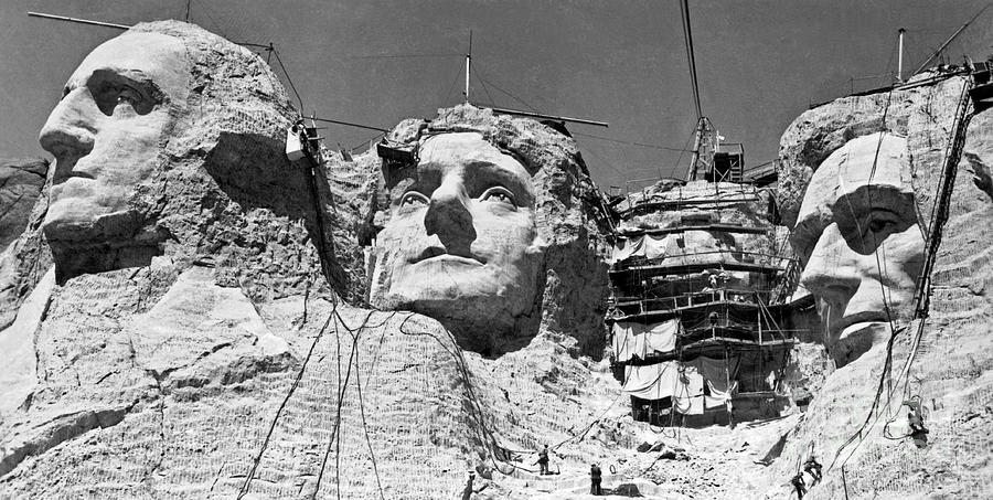 Mount Rushmore Photograph - Mount Rushmore In South Dakota by American School Mount Rushmore Photograph - Mount Rushmore In South Dakota by American School