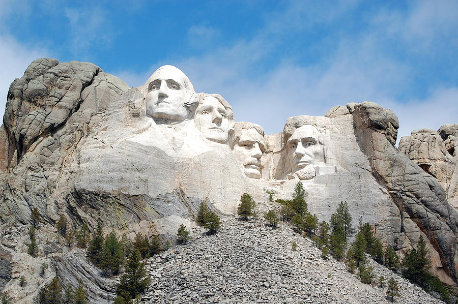 Mount Rushmore National Monument In Brilliant Sunlight South Dakota ...