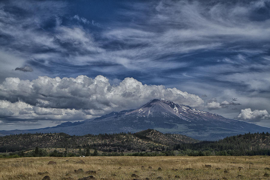 Mount Shasta 9946 Photograph by Tom Kelly