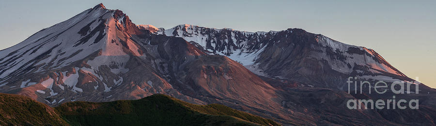 Mount St Helens Crater Alpenglow Photograph by Mike Reid