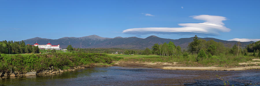 Mount Washington Hotel Lenticular Clouds Photograph by White Mountain Images