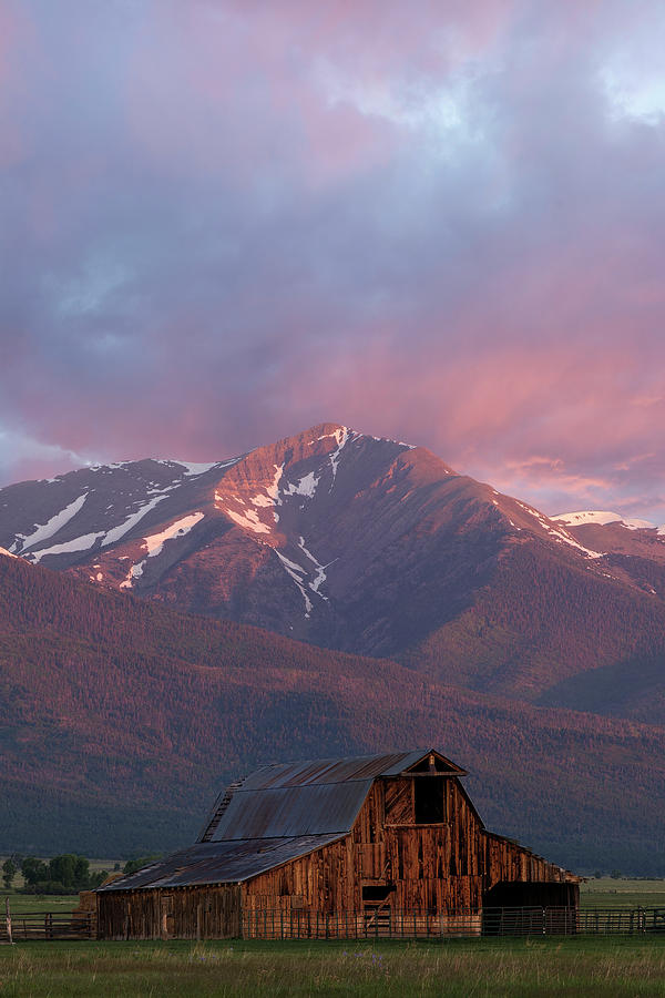 Mountain Barn Photograph by Aaron Spong