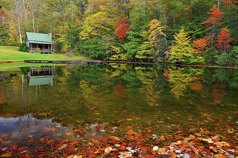 Mountain Cabin on the Pond Photograph by Alan Lenk