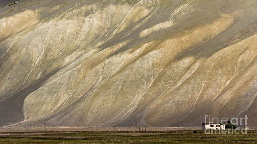 Mountain patterns, Padum, 2006 Photograph by Hitendra SINKAR