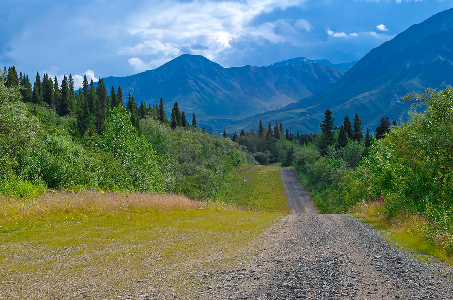 Mountain View - Richardson Highway Alaska Photograph by Cathy Mahnke