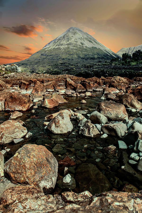 Mountains of Isle of Skye Photograph by Jaroslaw Blaminsky