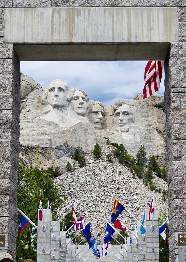 George Washington Photograph - Mt Rushmore Entrance by Jon Berghoff