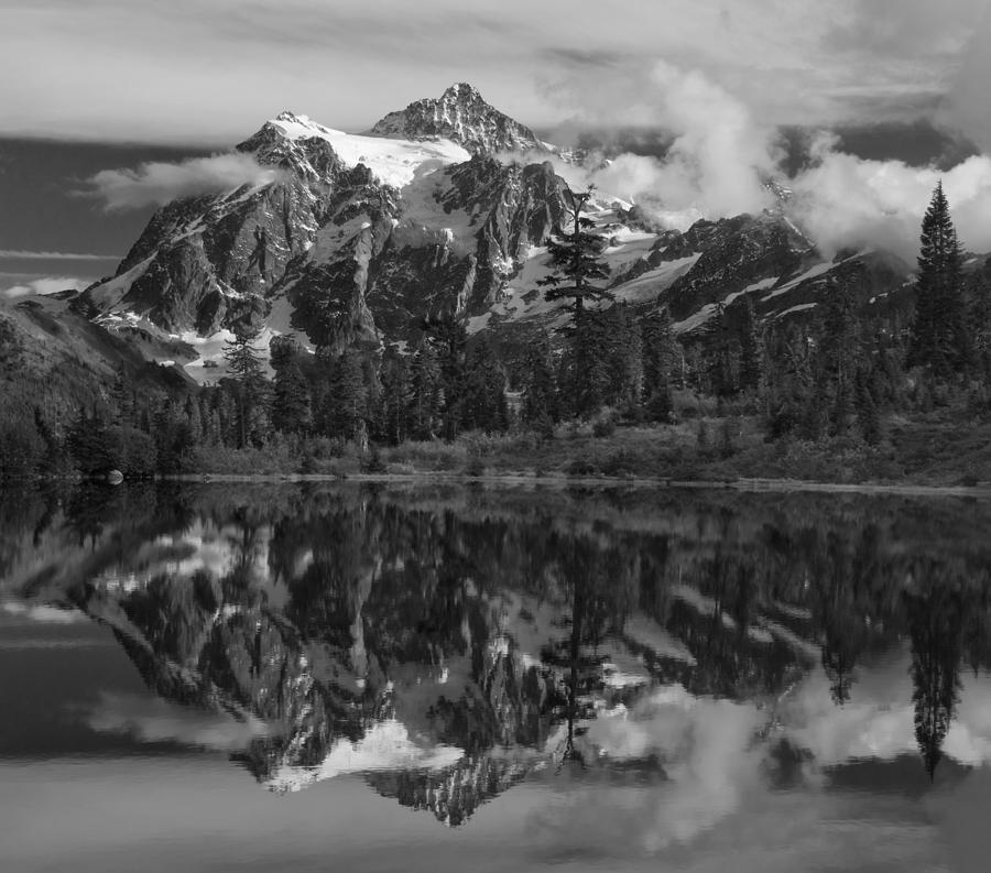 Mt Shuksan and Picture Lake 2324 Photograph by Bob Neiman - Fine Art ...