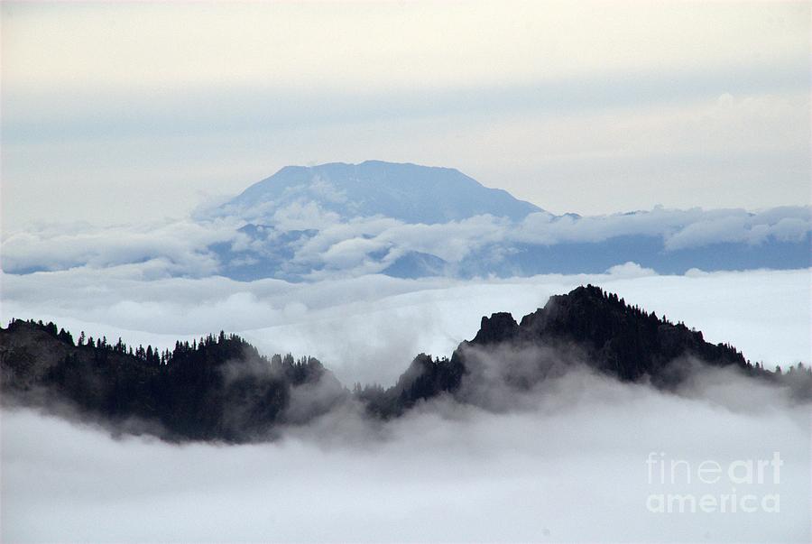 Mountain Photograph - Mt St Helens by Bernd Billmayer
