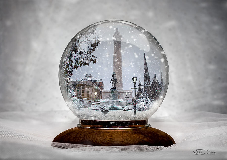 Mount Vernon Musical Snow Globe_ The Shops at Mount Vernon