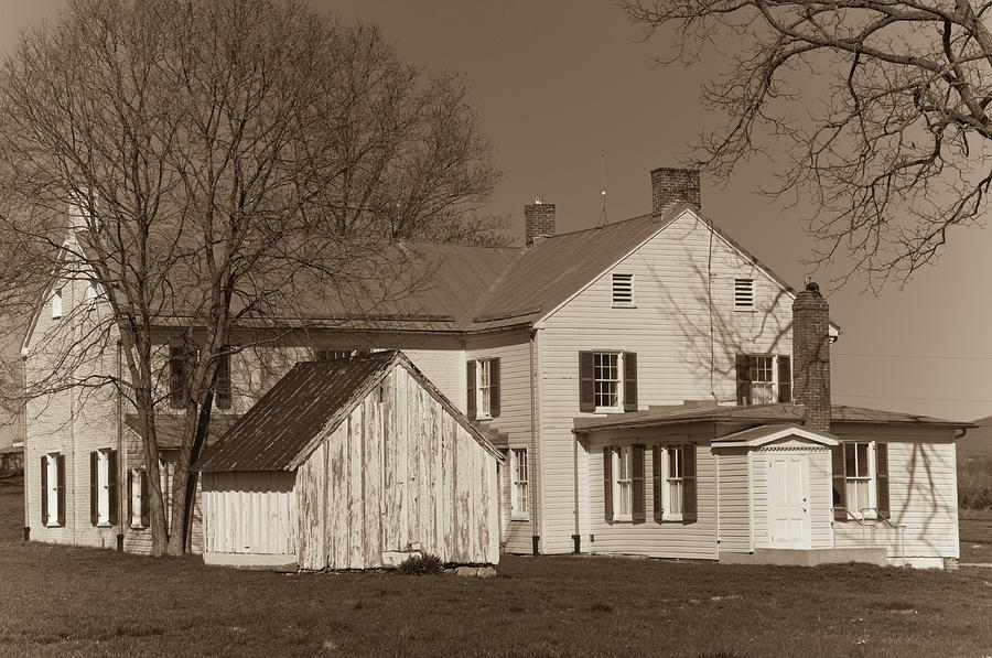 Mumma Farmhouse Photograph by James Oppenheim