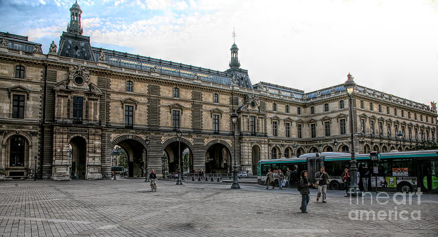 Musee Courtyard Louvre Architecture  Photograph by Chuck Kuhn