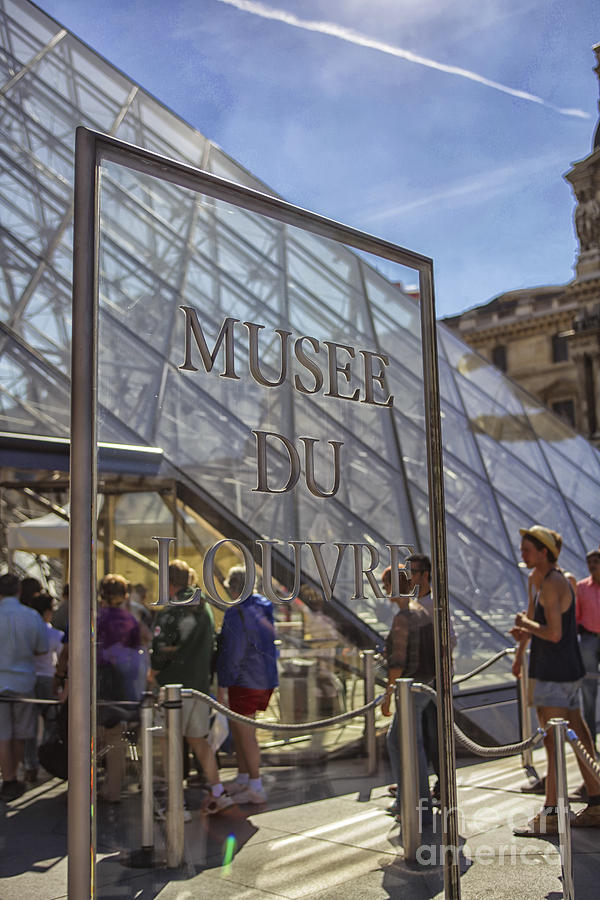 Musee du Louvre sign  Photograph by Patricia Hofmeester