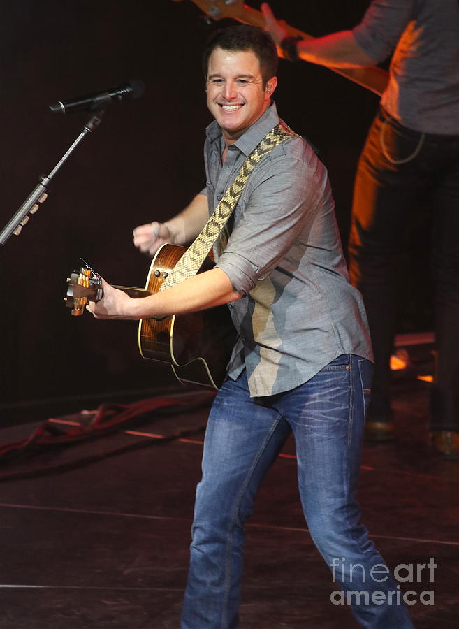 Easton Corbin Photograph by Concert Photos - Pixels