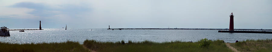 Muskegon Michigan South Light Pier Panorama Photograph by Thomas Woolworth