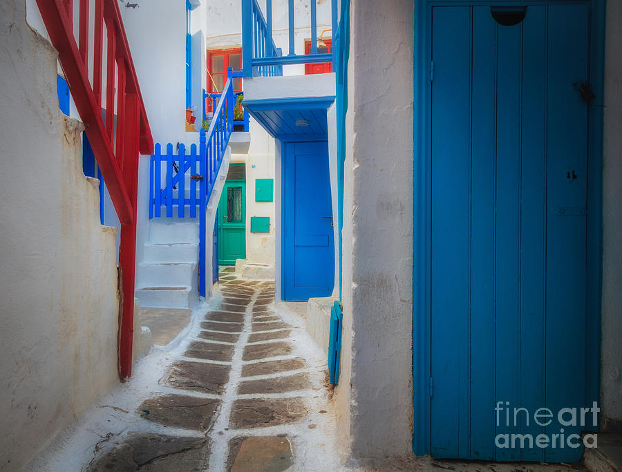 Mykonos Alley Photograph by Inge Johnsson