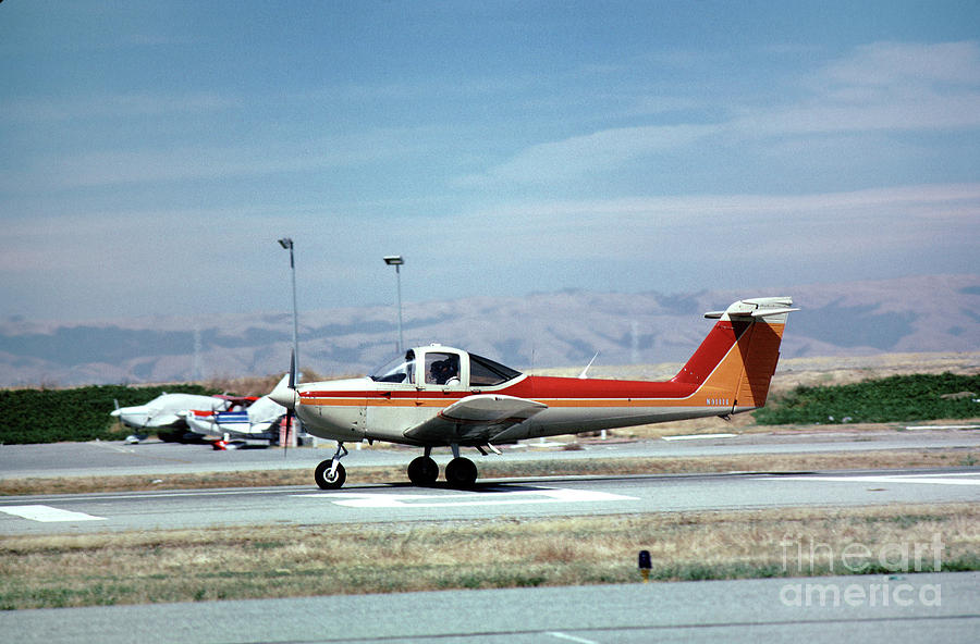 N91414, Piper Pa-38-112 Tomahawk, San Carlos Airport Photograph