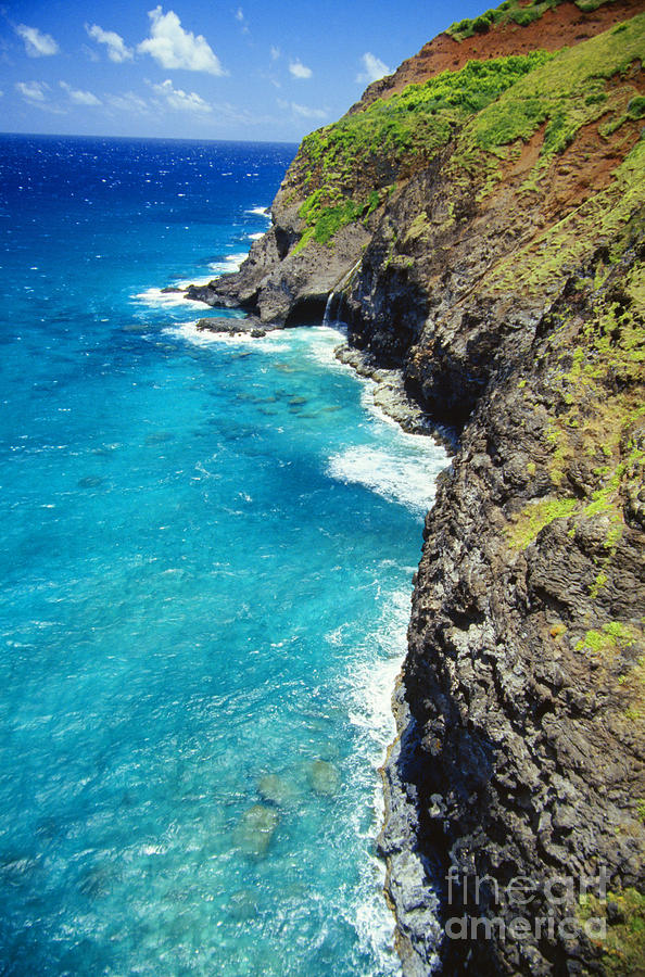 NaPali Coast aerial along cliff Photograph by Jim Buckley - Printscapes