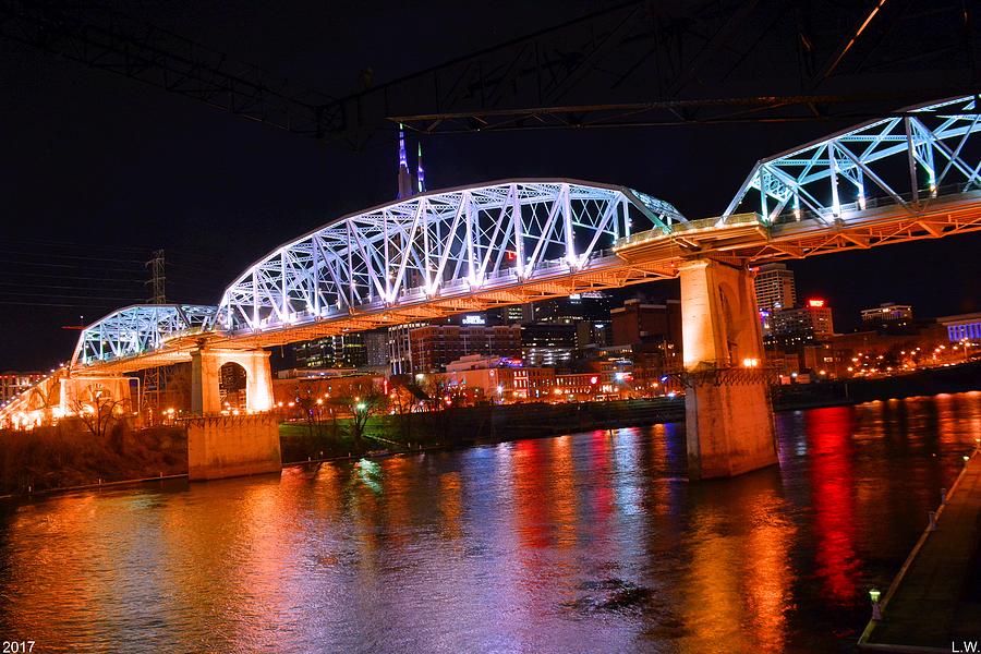 Nashville Photograph - Nashvilles Pedestrian Bridge by Lisa Wooten
