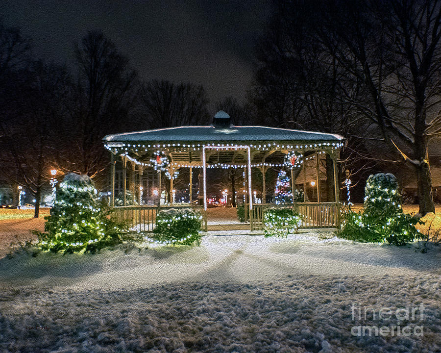 Naugatuck Christmas Gazebo Photograph by Linda Troski