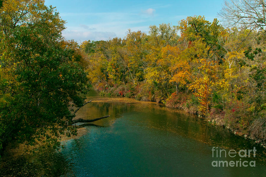 Navasota Rivers Bend - Fall Photograph by Robert Frederick