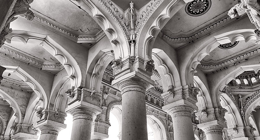 Krishnan Photograph - Nayakar Mahal Interior by Krishnan Srinivasan