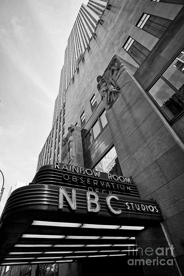 Nbc Studios And Entrance To Rainbow Room 30 Rockefeller Plaza Comcast Building New York City Usa
