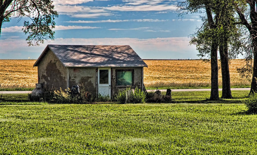 Nebraska Wheat Field Cottage Photograph by Ginger Wakem