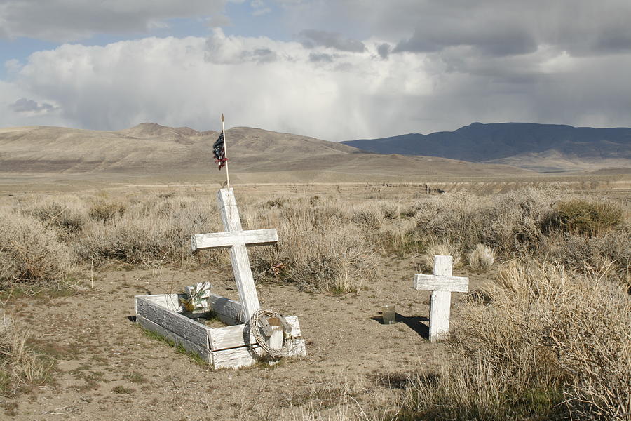 Nevada Grave Photograph by Suzanne Lorenz