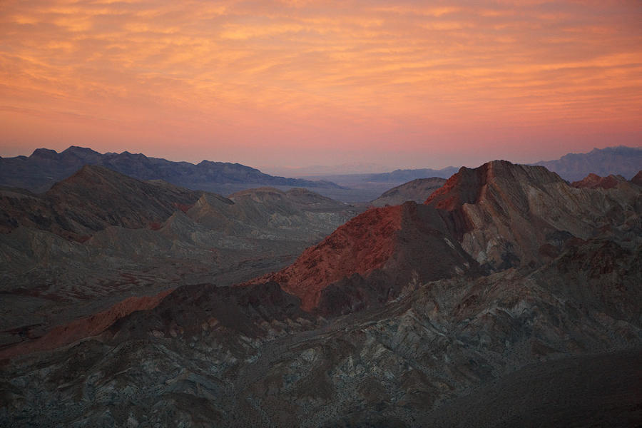 Nevada sunset Photograph by Johan Elzenga