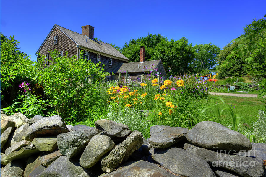 New England Farm House Photograph by Juli Scalzi