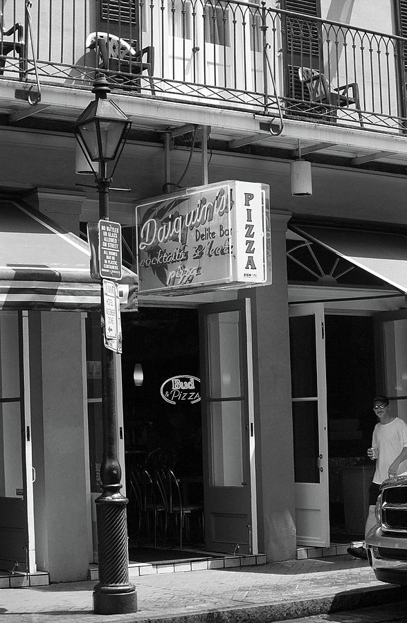 New Orleans - Pizza and Beer 2004 BW Photograph by Frank Romeo