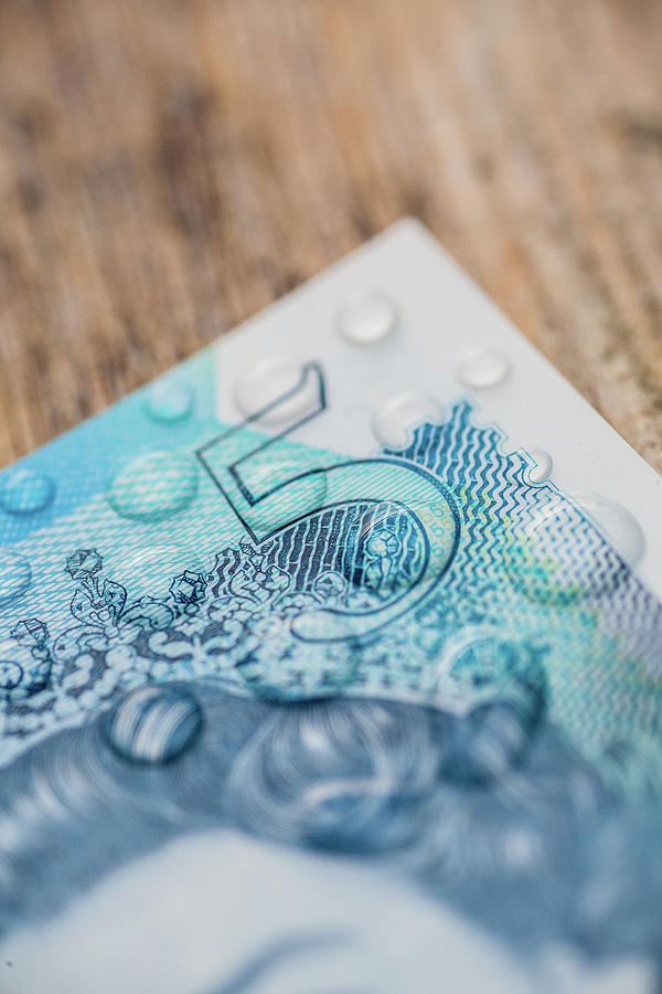 Five Photograph - New Uk Five Pound Note by Samuel Whitton Five Photograph - New Uk Five Pound Note by Samuel Whitton