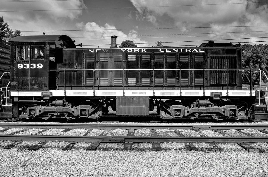 Train Photograph - New York Central # 9339 Black and White by Mel Steinhauer