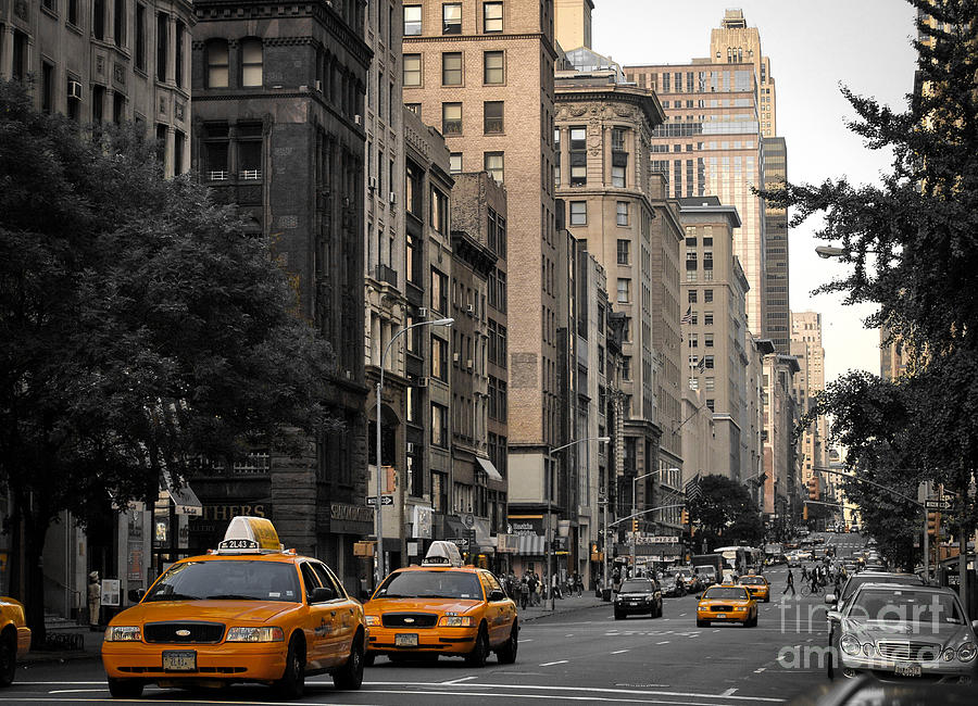 New York City - USA - Yellow Cabs at 5th Avenue Photograph by Carlos Alkmin