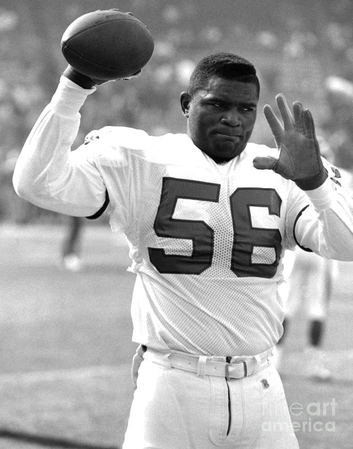 Lawrence Taylor: Journey to Becoming a New York Legend