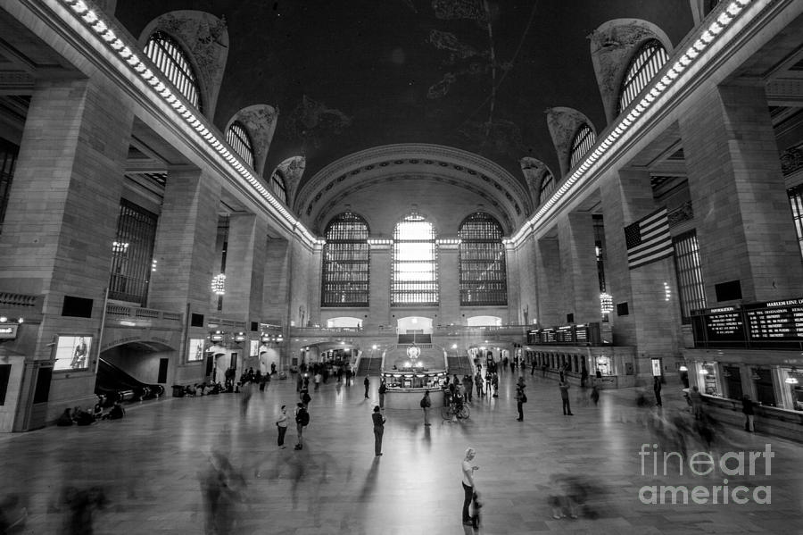 New-York Grand Central Terminal Photograph by Nir Ben-Yosef