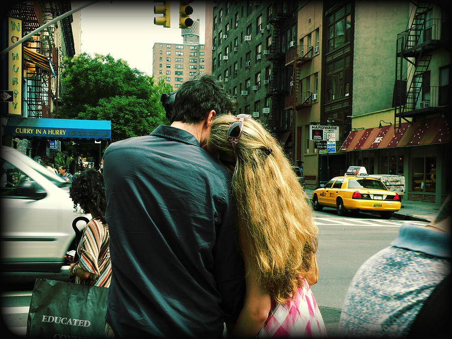 New York Love Affair Photograph by Micki Findlay
