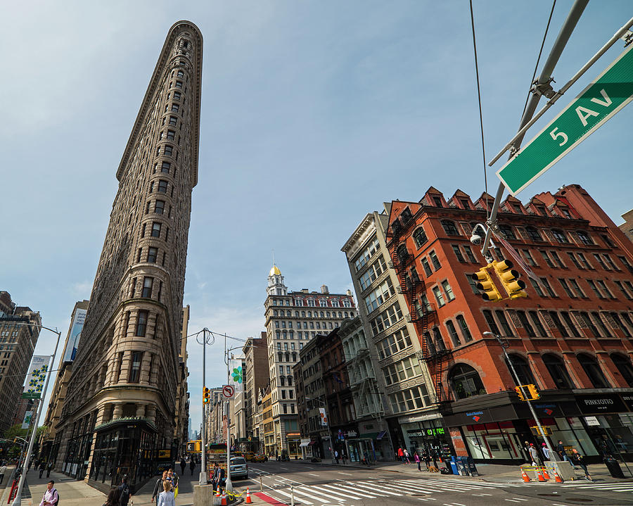 New York NY Flatiron Building Fifth Avenue Photograph by Toby McGuire
