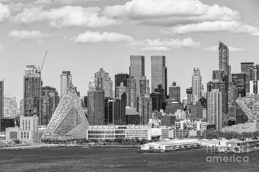 New York West 57th Street Skyline II Photograph by Clarence Holmes