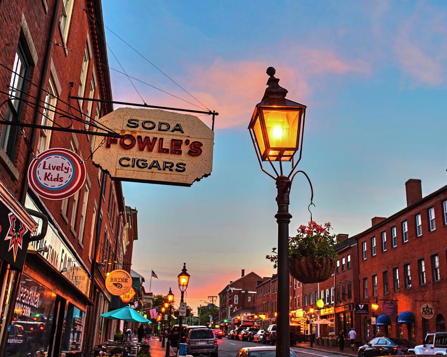 Sunset Photograph - Newburyport MA High Street Lanterns at Sunset Fowles by Toby McGuire