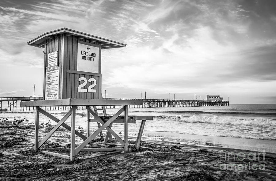 Newport Beach Lifeguard Tower 22 Photo Photograph by Paul Velgos